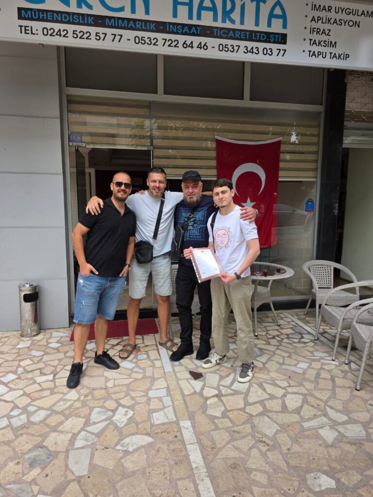 Впервые покупали квартиру в Турции и очень переживали, но Ахмет из Only Property снял все вопросы. С первых минут было понятно, что он в теме: показал нам районы, рассказал нюансы жизни в Аланье, предложил несколько классных вариантов. Сделка прошла быстро, а после покупки он даже помог с подключением интернета. Чувствуется, что человек работает не ради галочки, а реально хочет, чтобы клиент остался доволен.