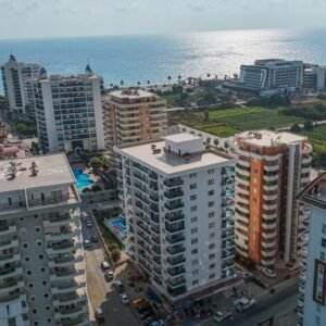 Просторная квартира 2+1 с мебелью в Махмутларе, 400 м до моря.