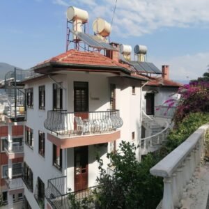 Дуплекс с видом на море и крепость в Аланье — Кале