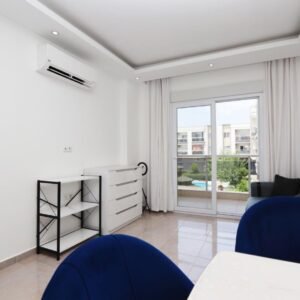 Продается стильная 1+1 квартира в районе Конаклы, Аланья, 300 м до моря.