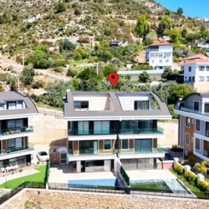 Продаётся роскошная вилла 6+1 в Аланье, район Тепе — вид на море, город и природу