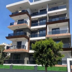 Продажа квартиры 1+1 в районе Гюллер Пынары, Аланья – 300 м до моря