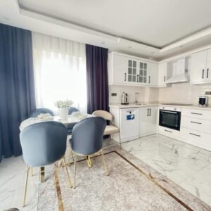 Меблированные апартаменты 1+1 - 65 м2 у моря в Оба, Аланья.