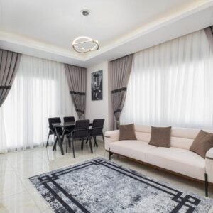 Просторная квартира 2+1 в центре Махмутлара – рядом с морем и всей инфраструктурой.