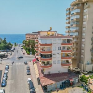 Просторные апартаменты 1+1 всего в 100 метрах от моря | Махмутлар, Аланья.