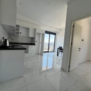 Апартаменты 1+1 с богатой инфраструктурой и видом на море в Махмутларе