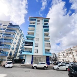 Просторная квартира 3+1 с видом на горы и море в Махмутларе, Аланья.