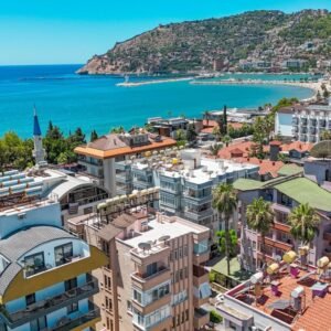 Продажа квартиры 1+1 в Аланье – рядом с морем, центр, подходит для ВНЖ.