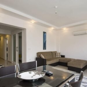 Стильные и светлые апартаменты 2+1 в самом центре Аланьи.