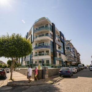 Продается меблированные апартаменты 1+1 в Оба – всего 200 метров от моря!