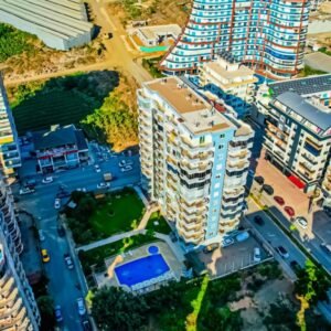 Роскошный дуплекс 4+1 с видом на море, горы и город в Махмутларе, Аланья.