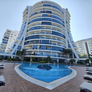 Апартаменты 1+1 на первой береговой линии в комплексе премиум-класса.