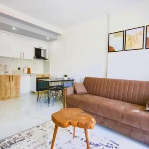 Продается меблированная 1+1 квартира в районе Авсаллар (Аланья), в современном жилом комплексе.