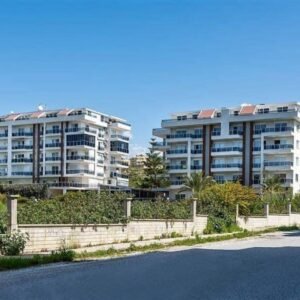 Меблированная квартира 1+1 60 м² в районе Кестель — 500 м до моря!