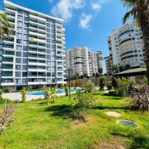 Новая квартира 1+1 в Махмутларе — 800 м до моря, с панорамным видом!