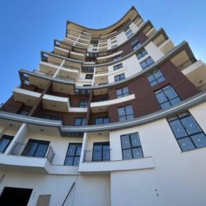 Современная квартира 2+1 в комплексе на завершающем этапе строительства в Махмутларе, Аланья — 800 м до моря.