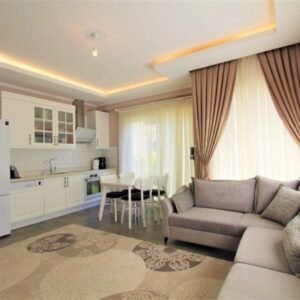 Садовый дуплекс 3+1 в современном жилом комплексе в Оба, Аланья.