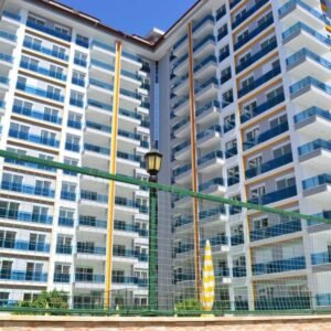 Просторная квартира 1+1 в Махмутларе — идеальный выбор для комфортной жизни рядом с морем!