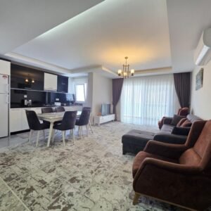 Просторный меблированный дуплекс 3+1 в Махмутларе, Алания – 600 метров до моря!