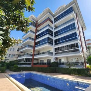 Уютная квартира 1+1 всего в 150 м от пляжа Клеопатра, Аланья.